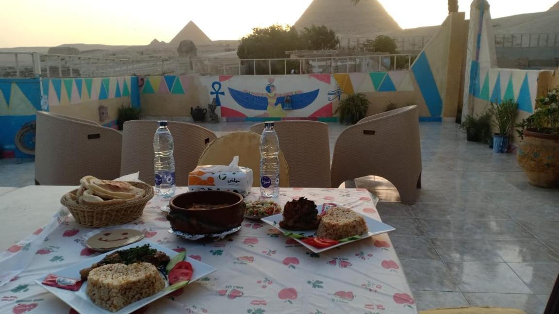 Pyramids Overlook Inn Kafret el-Gabal Екстериор снимка