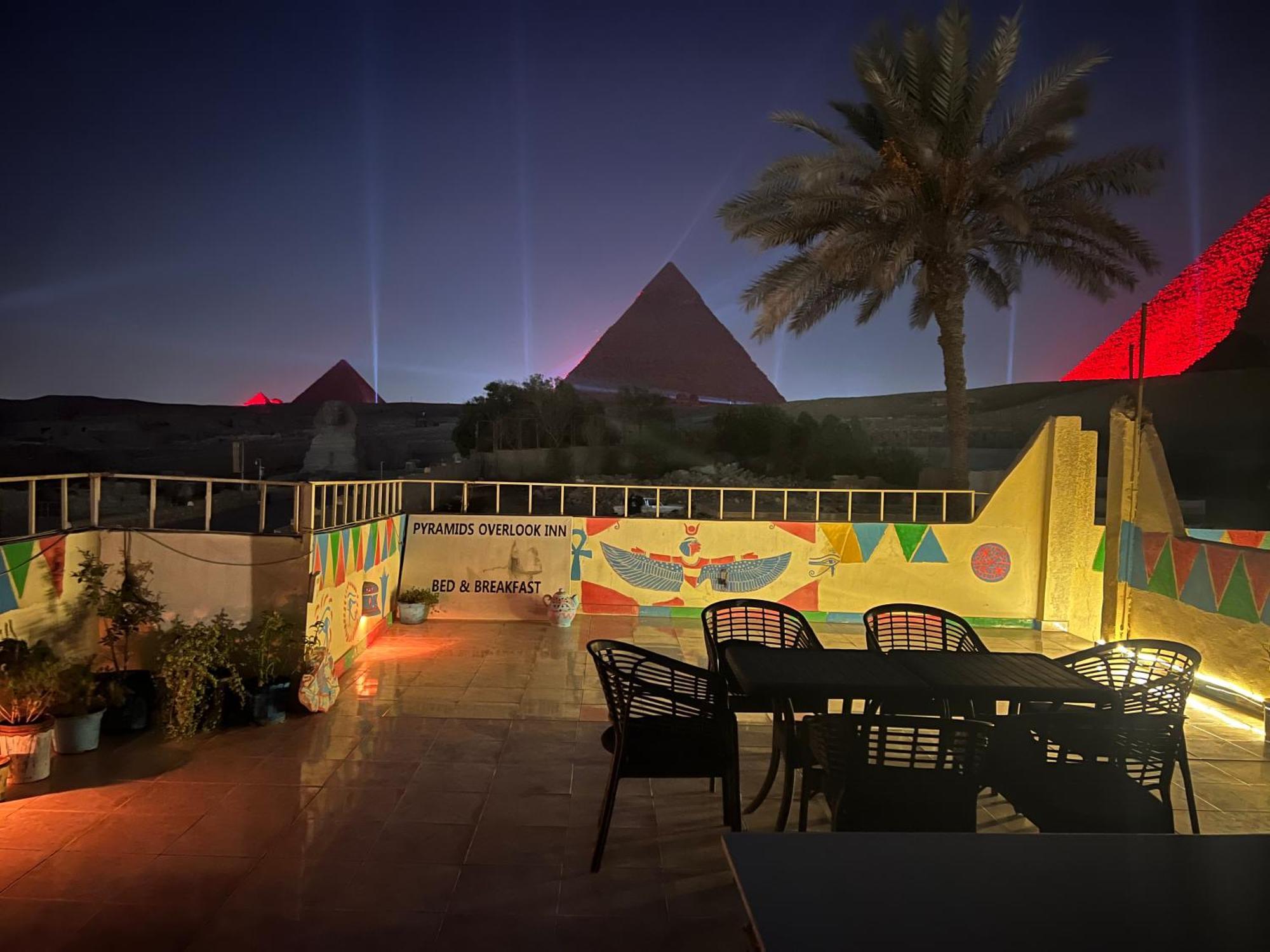 Pyramids Overlook Inn Kafret el-Gabal Екстериор снимка