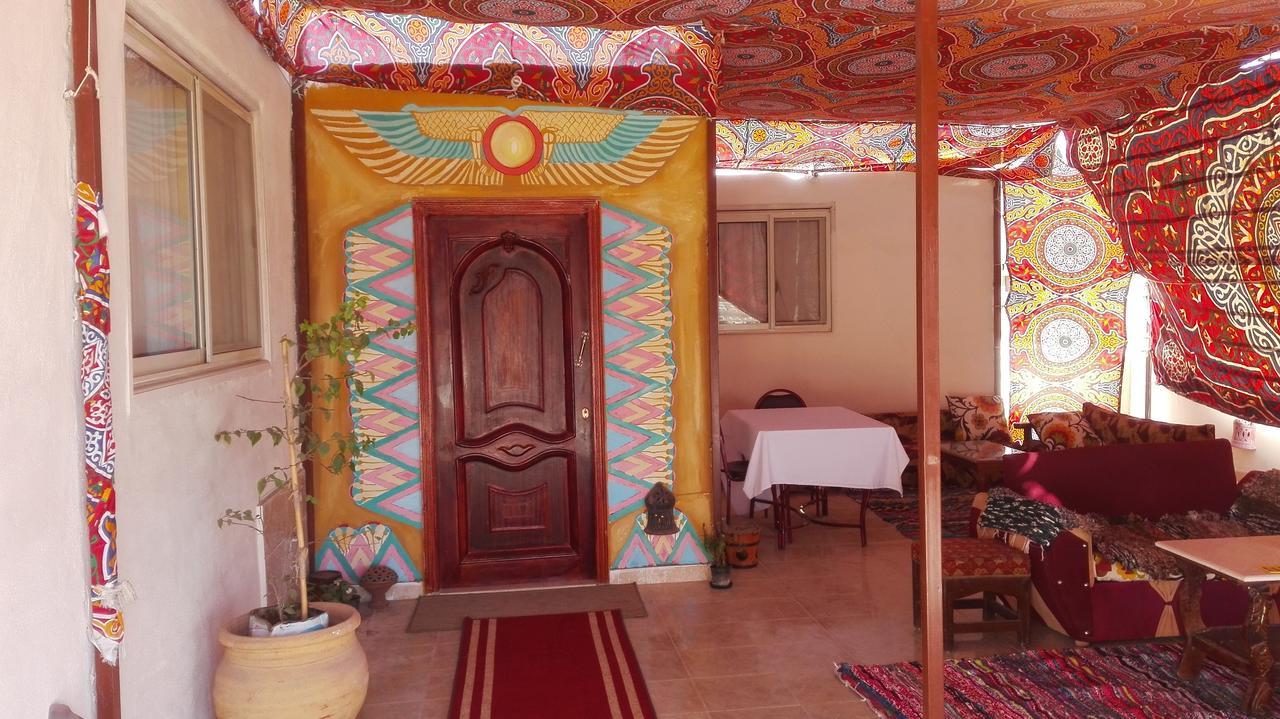 Pyramids Overlook Inn Kafret el-Gabal Екстериор снимка